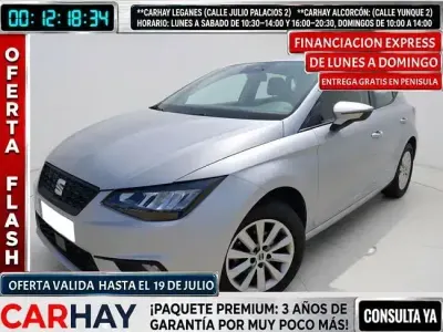 Usado Seat Ibiza Style 95 CV (69 kW) 2022 Gris Utilitario