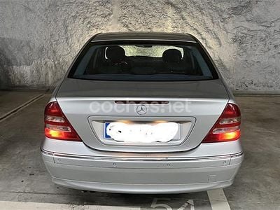 Gris / plata Usado 2001 Mercedes C320 Avantgarde Berlina | 4000 € (Super precio)