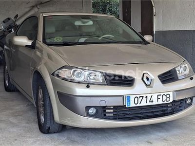 Usado Renault Mégane Cabriolet Privilege 130 CV (95 kW) 2006 Beige Descapotable