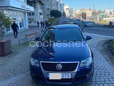 Azul Usado 2010 VW Passat Edition Berlina | 4000 € (Caro)