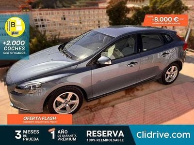 Usado Volvo V40 Kinetic 114 CV (83 kW) 2013 Gris Utilitario