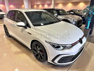 Usado VW Golf VIII GTI 245 CV (180 kW) 2023 Blanco Berlina