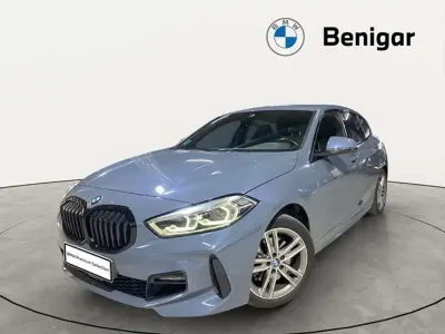 Usado BMW 118 150 CV (110 kW) 2023 Gris Utilitario