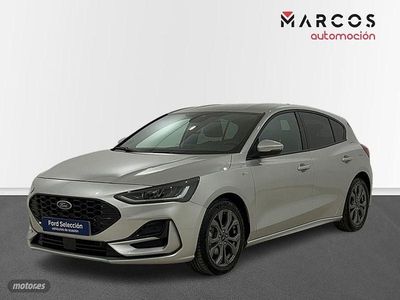 Plateado Usado 2023 Ford Focus ST-Line X | 19.900 € (Un poco caro)