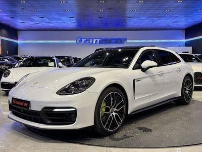 Käytetty Porsche Panamera 4S Sport Turismo 560 HP (411 kW) 2021 Valkoinen Sedan