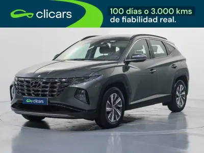 Usado Hyundai Tucson 150 CV (110 kW) 2023 Gris / plata SUV