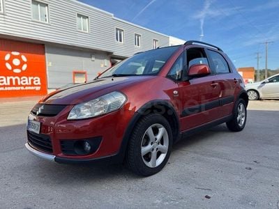 Usado Suzuki SX4 GLX 120 CV (88 kW) 2008 Granate SUV