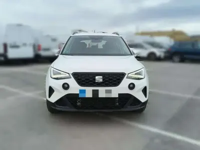 Usado Seat Arona Style 116 CV (85 kW) 2024 Blanco SUV