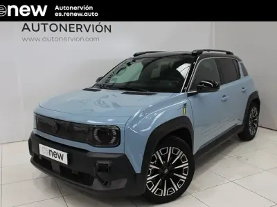 Usado Renault R4 Iconic 110 kW (150 CV) 2025 Azul Berlina