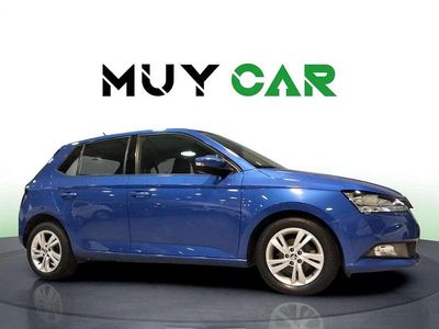 Usado Skoda Fabia Ambition 95 CV (69 kW) 2021 Azul Utilitario