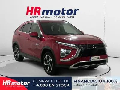 Usado Mitsubishi Eclipse Cross 188 CV (138 kW) 2022 Rojo SUV