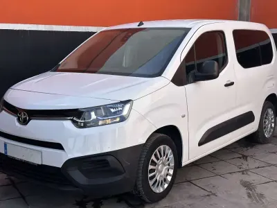 Usado Toyota Proace Verso City 102 CV (75 kW) 2021 Blanco Familiar