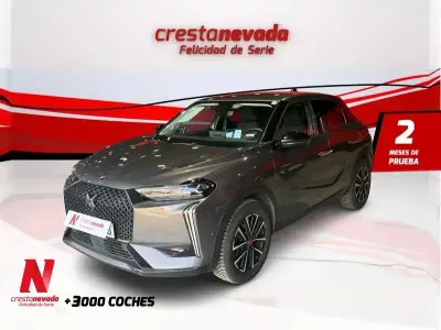 Usado DS Automobiles DS3 Crossback Performance 131 CV (96 kW) 2023 Gris / plata SUV