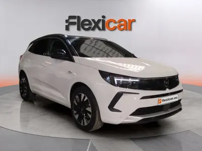 Usado Opel Grandland X Ultimate 131 CV (96 kW) 2022 Blanco SUV