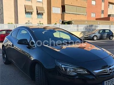 Opel Astra GTC