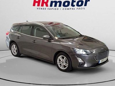 Usado Ford Focus Trend+ 121 CV (88 kW) 2022 Gris Utilitario