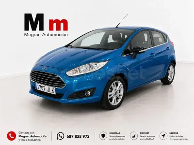 Usado Ford Fiesta Trend 100 CV (73 kW) 2016 Azul Utilitario
