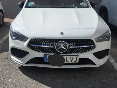 Usado Mercedes CLA200 Shooting Brake 163 CV (119 kW) 2021 Blanco Familiar