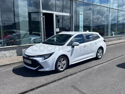Usado Toyota Corolla Active 122 CV (89 kW) 2021 Blanco Familiar