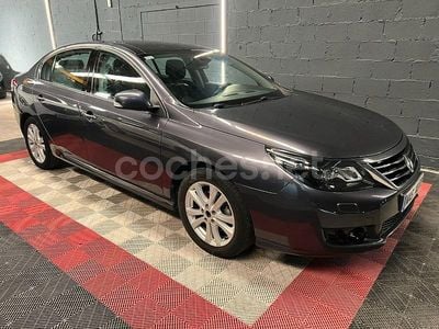 Gris / plata Usado 2010 Renault Latitude Privilege Berlina | 6990 €