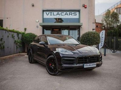 Negro Usado 2022 Porsche Cayenne GTS SUV | 107.990 €