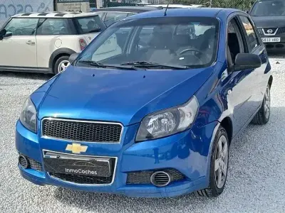 Usado Chevrolet Aveo LS 86 HP (63 kW) 2012 Azul Citadino