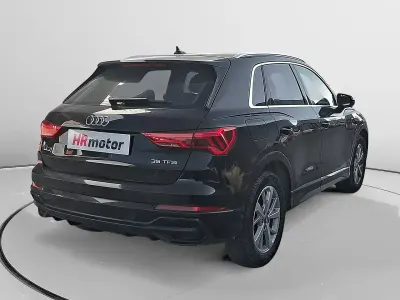 Käytetty Audi Q3 S-Line 150 HP (110 kW) 2020 Musta Katumaasturi