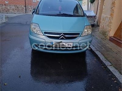 Citroën C8