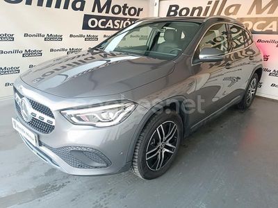 Gris / plata Usado 2021 Mercedes GLA250 SUV | 31.490 € (Buen precio)