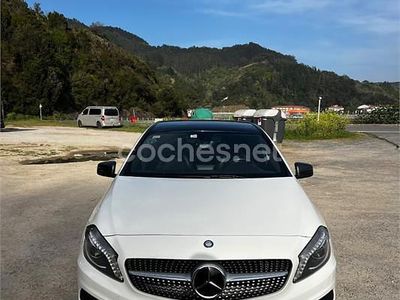 Usado Mercedes A200 AMG line 136 CV (100 kW) 2015 Blanco Berlina