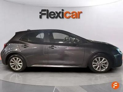 Begagnad Toyota Corolla Active 140 HK (102 kW) 2024 Grå Sedan