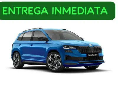 Usado Skoda Karoq SportlinePlus 190 CV (139 kW) 2024 Azul SUV