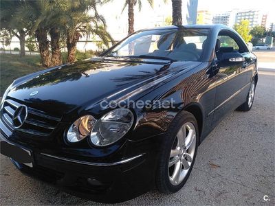 Negro Usado 2006 Mercedes CLK220 Avantgarde Coupe | 9500 € (Un poco caro)