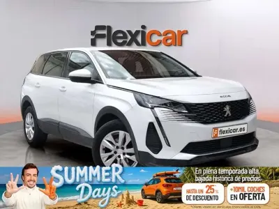 Usado Peugeot 5008 Active 131 CV (96 kW) 2021 Blanco SUV