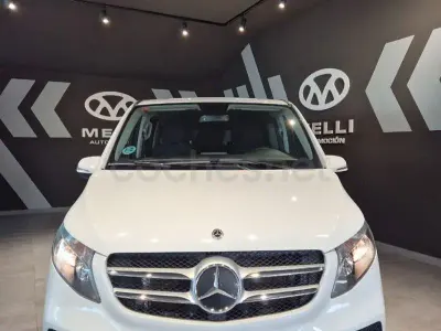 Usado Mercedes V220 163 CV (119 kW) 2021 Blanco Monovolumen