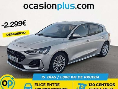 Usado Ford Focus ST-Line 125 CV (91 kW) 2023 Plateado Utilitario
