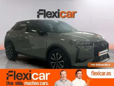Usado DS Automobiles DS3 Crossback Performance 131 CV (96 kW) 2023 Gris SUV