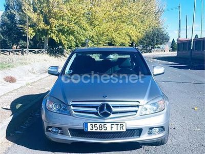 Beige Usado 2007 Mercedes C220 Avantgarde Berlina | 7999 € (Precio justo)