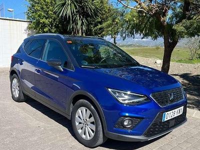 Usado Seat Arona Ecomotive 94 CV (69 kW) 2018 Azul SUV