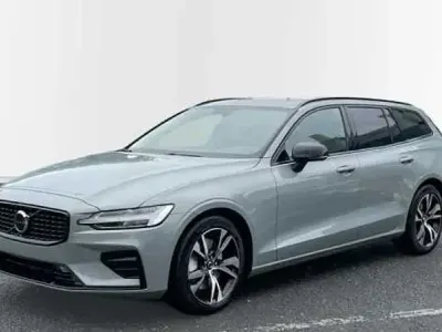 Nuevo Volvo V60 Plus 2026 Gris Familiar