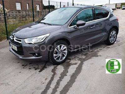 Usado DS Automobiles DS4 Style 131 CV (96 kW) 2015 Gris / plata Berlina
