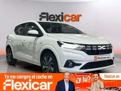 Usado Dacia Sandero Essentiel 101 CV (74 kW) 2025 Blanco Berlina