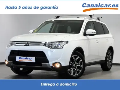 Usado Mitsubishi Outlander 150 CV (110 kW) 2014 Blanco SUV
