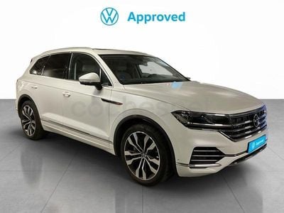 Second-hand VW Touareg 381 CP (280 kW) 2023 Alb SUV