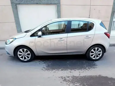 Usado Opel Corsa Selective 90 CV (66 kW) 2019 Gris / plata Utilitario