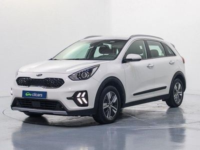 Begagnad Kia Niro 141 HK (103 kW) 2020 Vit SUV