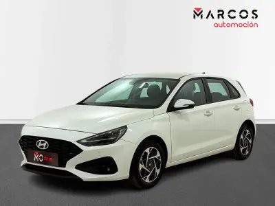Usado Hyundai i30 100 CV (73 kW) 2024