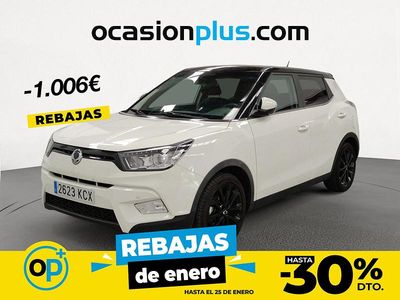 Blanco Usado 2017 Ssangyong (KGM) Tivoli Limited SUV | 12.584 € (Un poco caro)