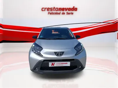 Usado Toyota Aygo X Play 72 CV (52 kW) 2023 SUV