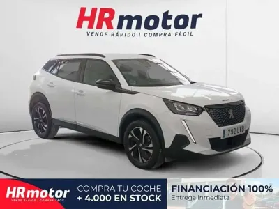 Occasion Peugeot 2008 Allure 110 ch (80 kW) 2022 Blanc SUV
